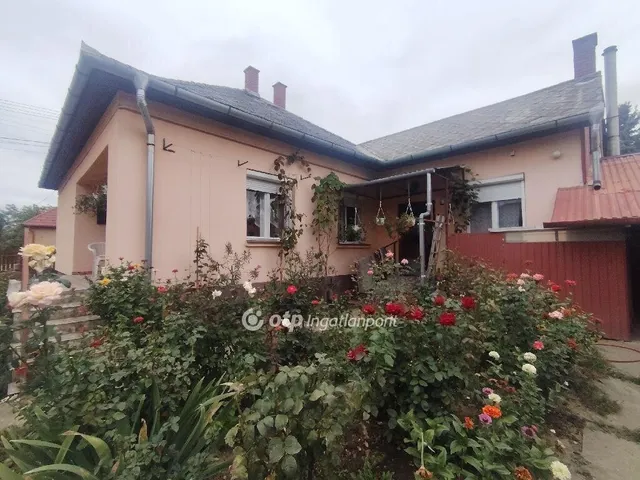 Eladó ház Fehérgyarmat 86 nm