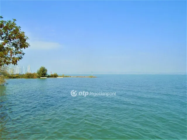 Eladó üdülő és hétvégi ház Siófok, Ezüstpart 65 nm