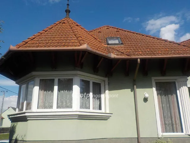 Eladó ház Kaposvár 470 nm