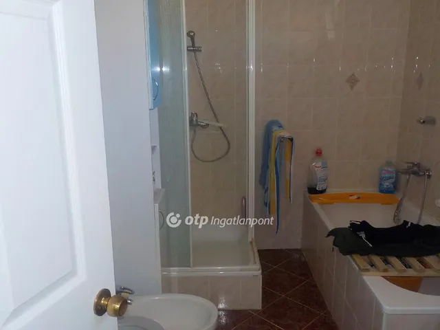 Eladó ház Kaposvár 470 nm
