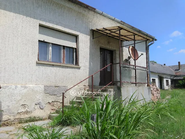 Eladó üdülő és hétvégi ház Szabadi 505 nm