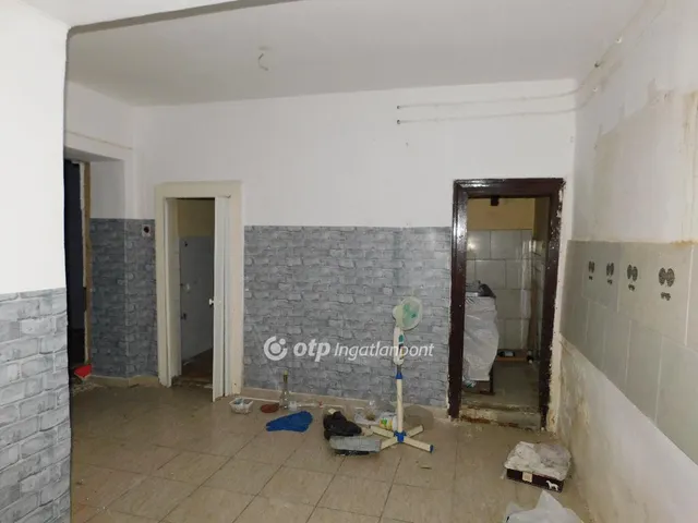 Eladó ház Lánycsók 84 nm