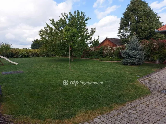 Eladó ház Szajk 136 nm