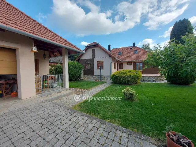 Eladó ház Szajk 136 nm