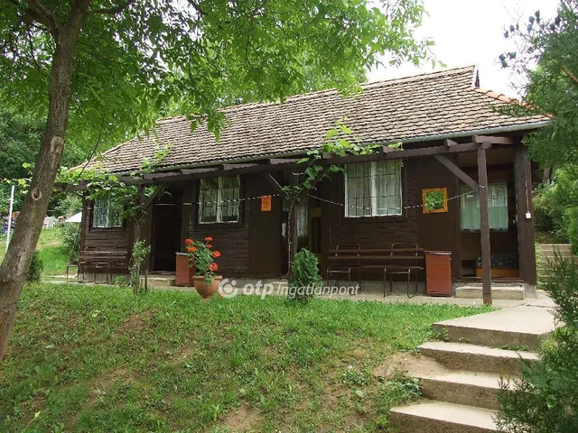 Eladó ház Pécsvárad 200 nm