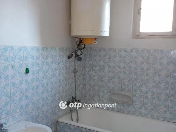Eladó ház Sásd 67 nm