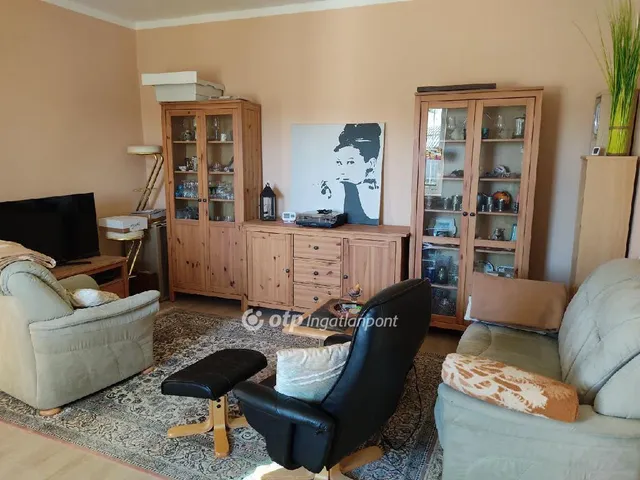 Eladó ház Véménd 130 nm