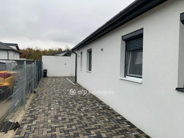 Eladó ház Siófok 69 nm