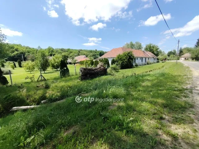 Eladó ház Vásárosbéc 175 nm