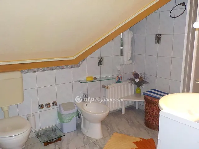 Eladó üdülő és hétvégi ház Balatonboglár 240 nm