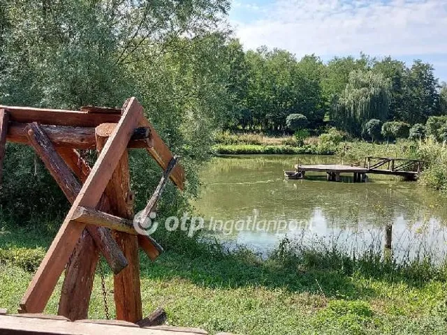 Eladó mezőgazdasági ingatlan Garé 35000 nm