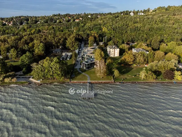 Eladó lakás Balatonakarattya 62 nm