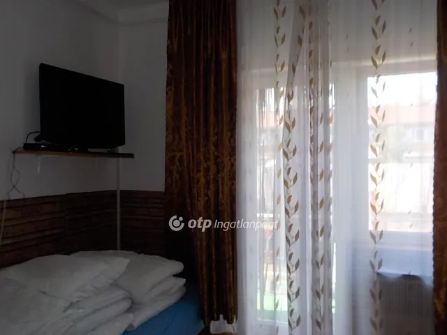 Eladó ház Balatonlelle 177 nm