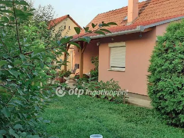 Eladó ház Szederkény 150 nm