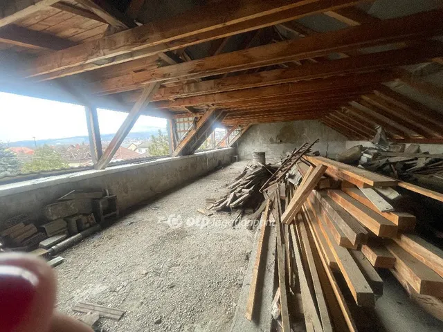 Eladó ház Pécs 1055 nm