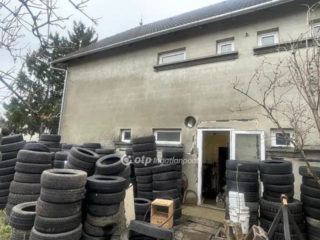 Eladó ház Pécs 1055 nm
