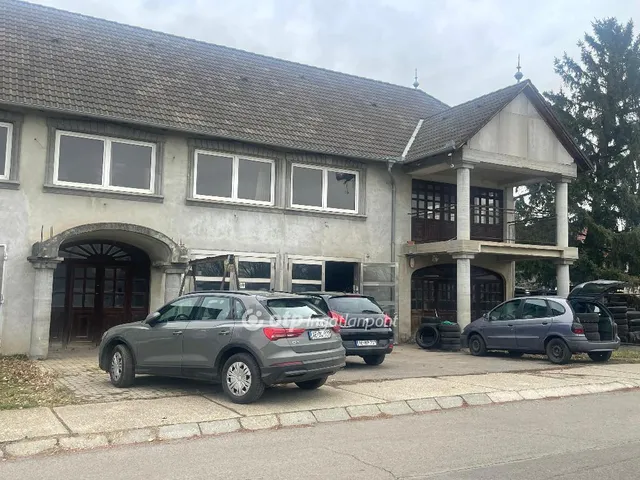 Eladó ház Pécs 1055 nm