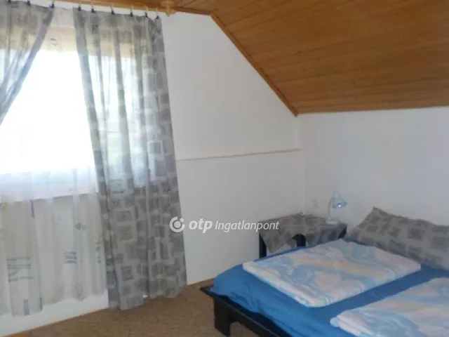 Eladó ház Igal 145 nm