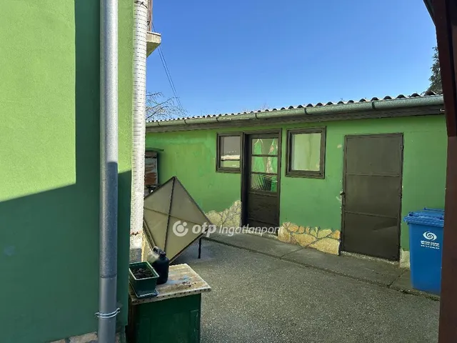 Eladó ház Harkány 251 nm