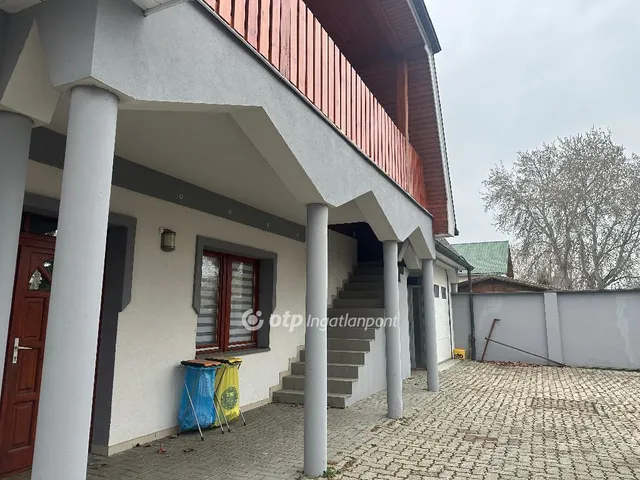 Eladó ház Siófok 420 nm