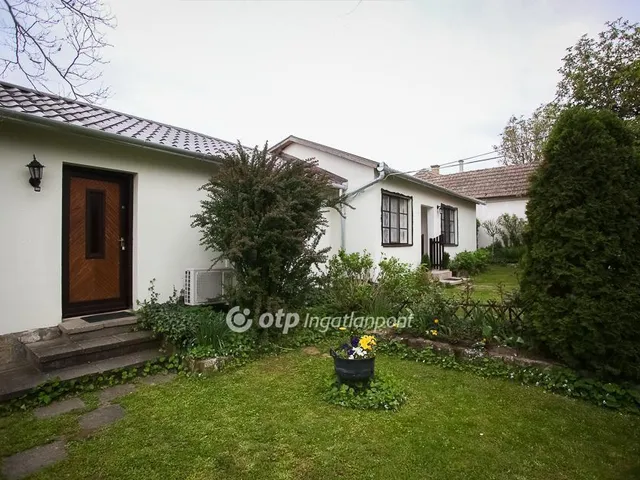 Eladó ház Harkány 180 nm