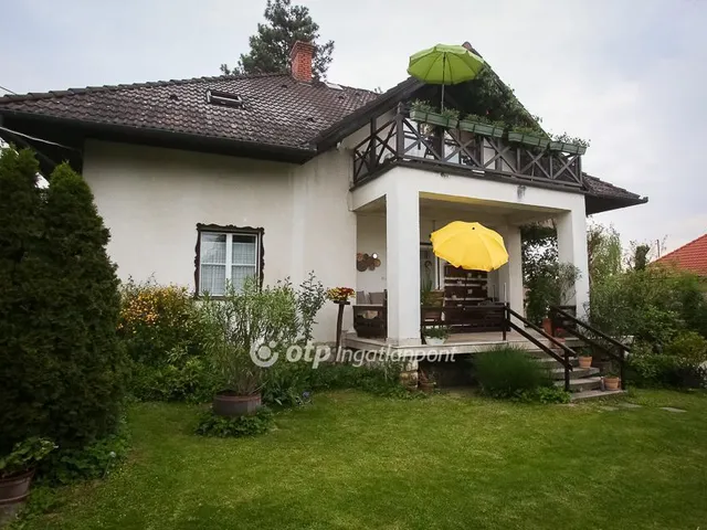 Eladó ház Harkány 180 nm