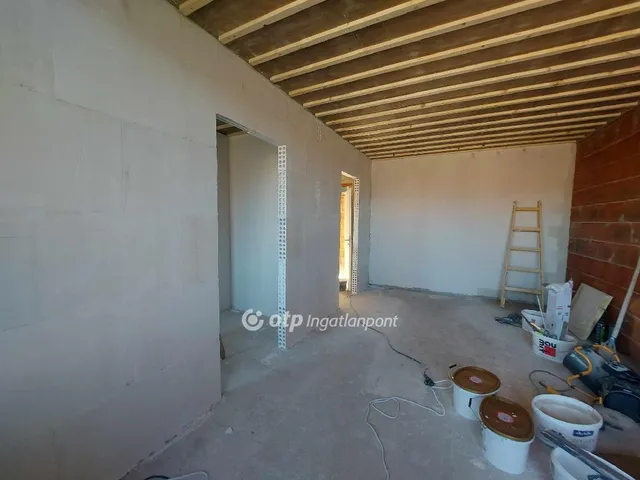 Eladó lakás Pécs 67 nm