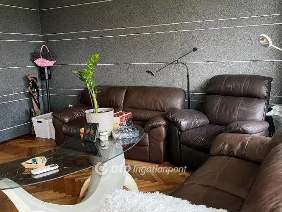 Eladó lakás Pécs 61 nm