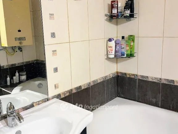 Eladó lakás Pécs 61 nm