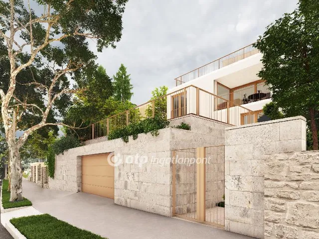 Eladó lakás Pécs 159 nm