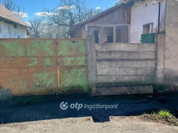 Eladó ház Siklós 63 nm