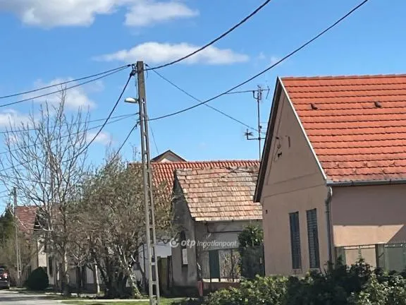 Eladó ház Siklós 63 nm