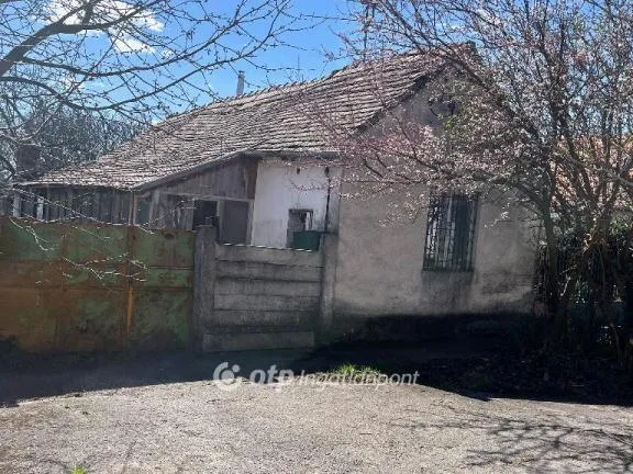 Eladó ház Siklós 63 nm