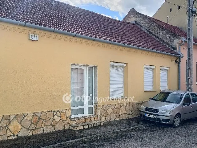 Eladó ház Pécs 140 nm