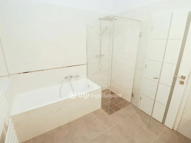 Eladó lakás Zamárdi 91 nm