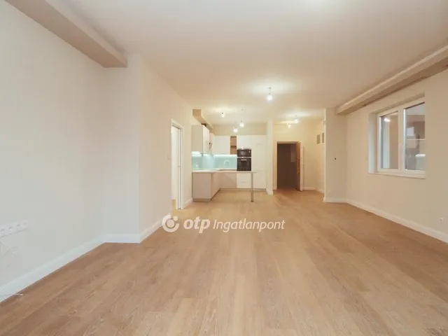 Eladó lakás Zamárdi 91 nm