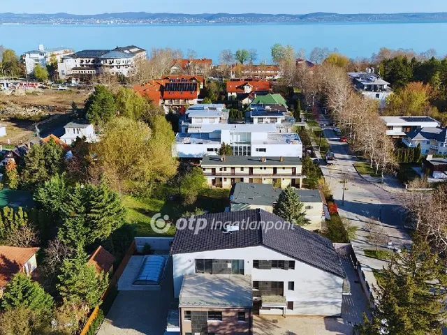 Eladó lakás Zamárdi 91 nm