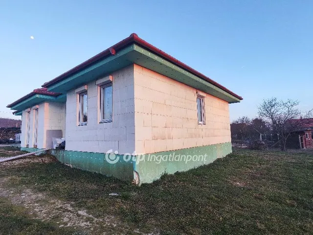 Eladó ház Gyenesdiás 130 nm