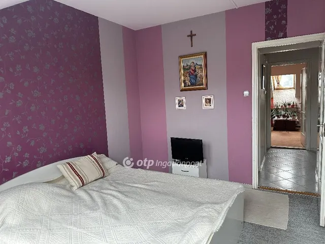 Eladó lakás Kaposvár, Belváros 132 nm