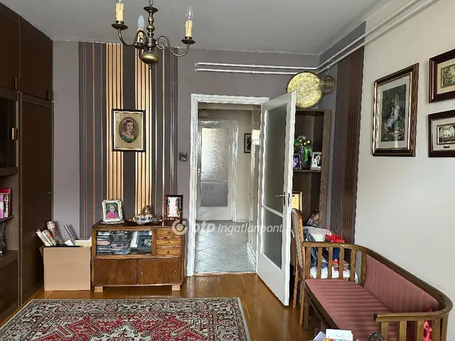 Eladó lakás Kaposvár, Belváros 132 nm
