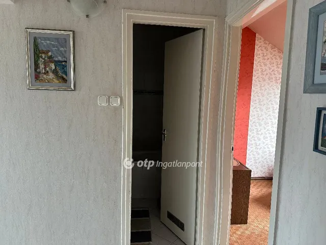 Eladó lakás Kaposvár, Belváros 132 nm
