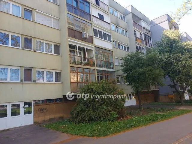 Eladó lakás Pécs, Kertváros 58 nm