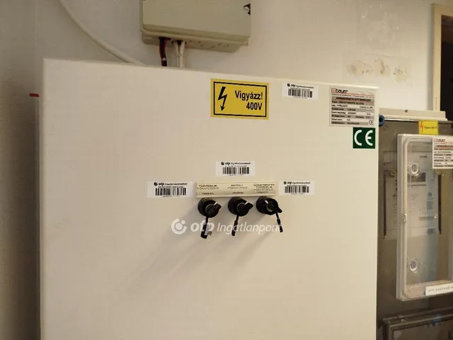 Eladó kereskedelmi és ipari ingatlan Sásd 157 nm