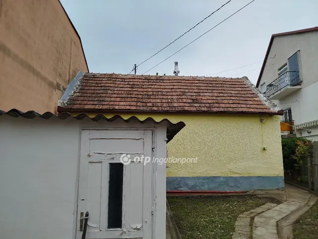 Eladó ház Pécs 28 nm