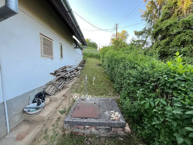 Eladó üdülő és hétvégi ház Gyód 30 nm