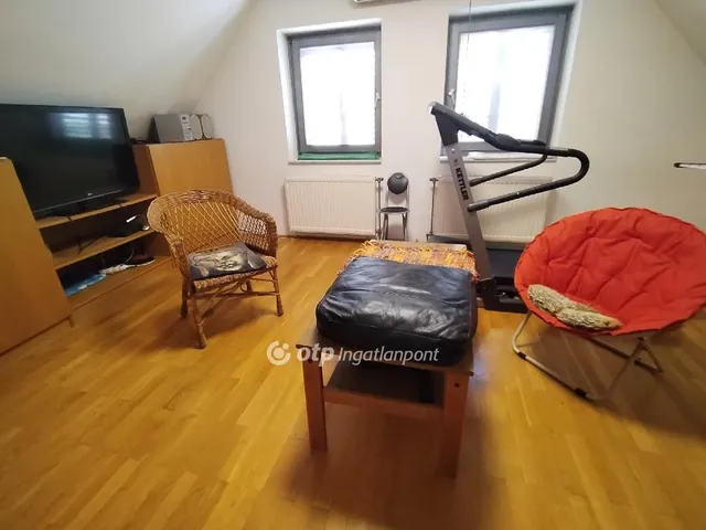 Eladó ház Pécs, Donátus 310 nm