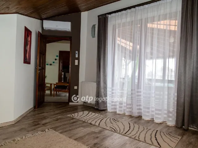 Eladó ház Bár 172 nm