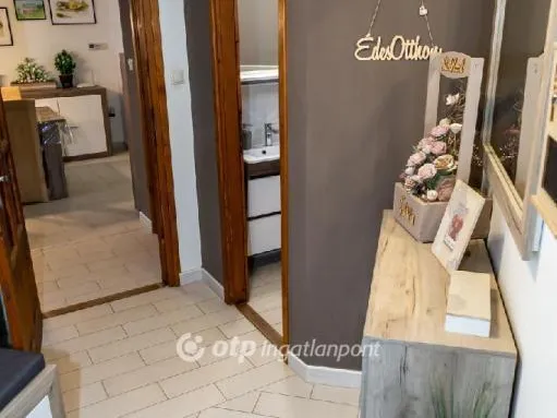 Eladó ház Bár 172 nm