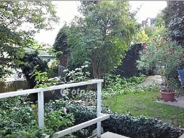 Eladó ház Pécs, Mecsekoldal 250 nm