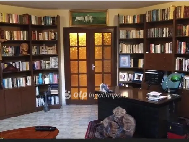 Eladó ház Pécs 250 nm